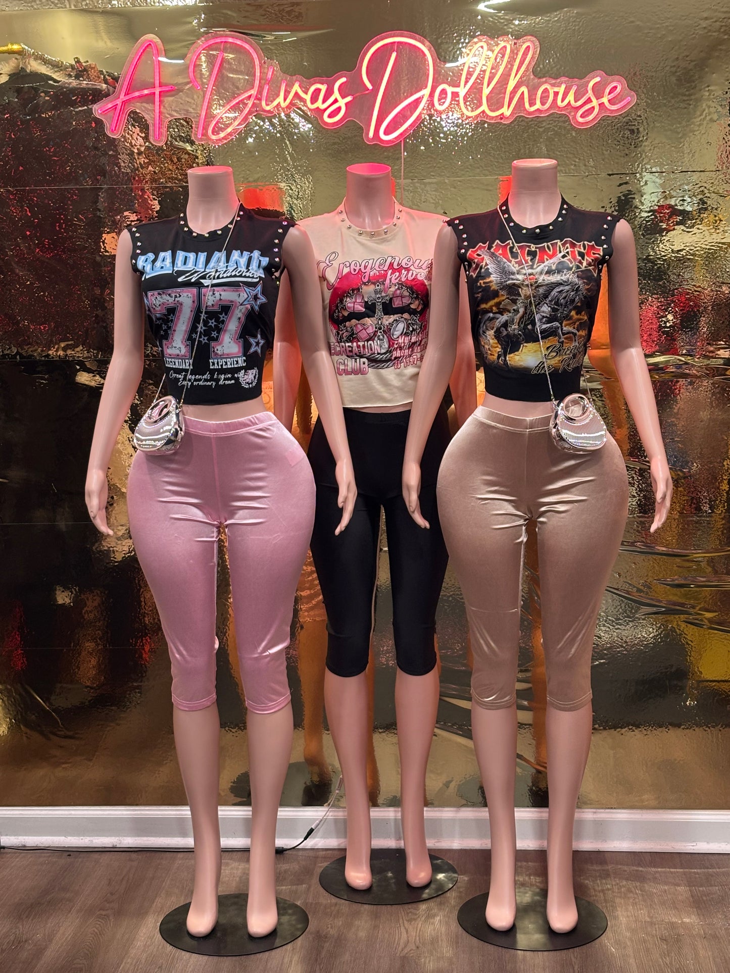 Graphic Capri Set