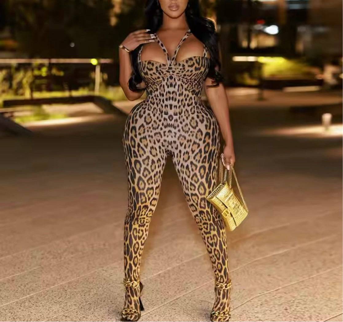 Whole body dipped in leopard